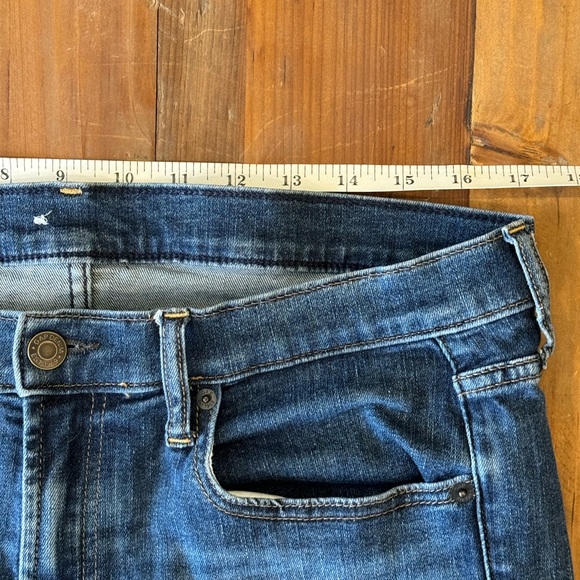 Gap True Skinny Mid Rise Jean - Picture 3 of 6